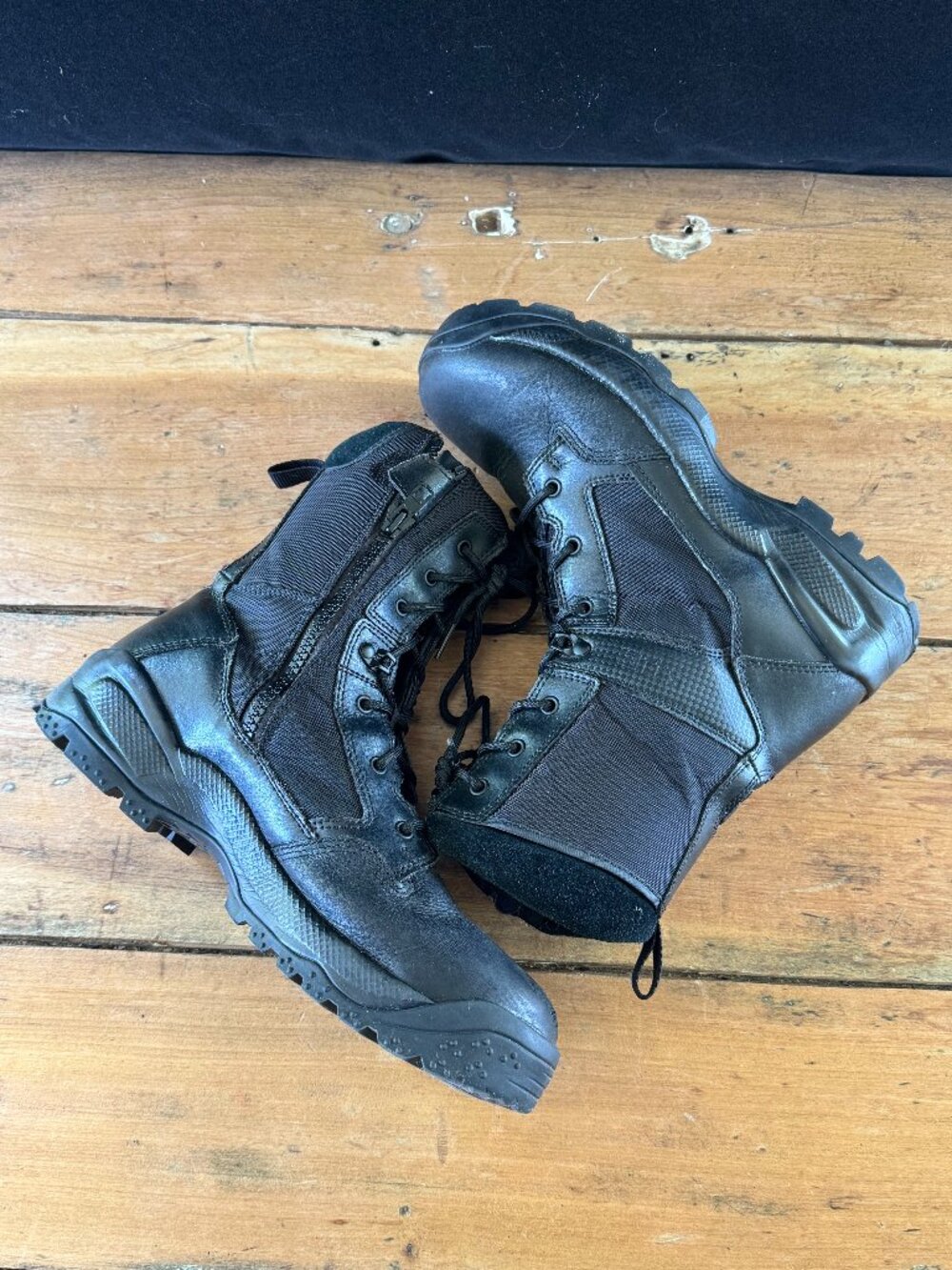 Men's Black 5.11 Tactical A.T.A.C. 2.0 8" side-zip boots size 13